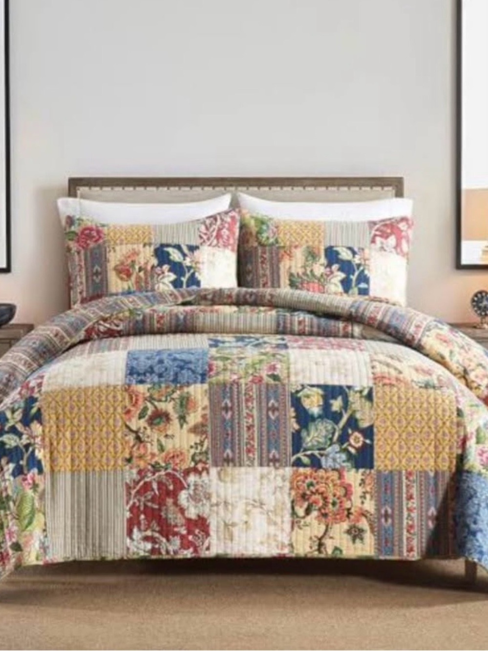 Patchwork Floral Quilt Comforter Set - Multi